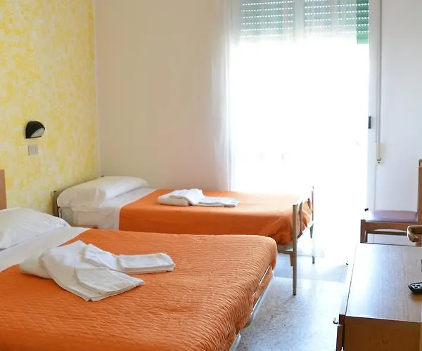 Giada 2* ريميني